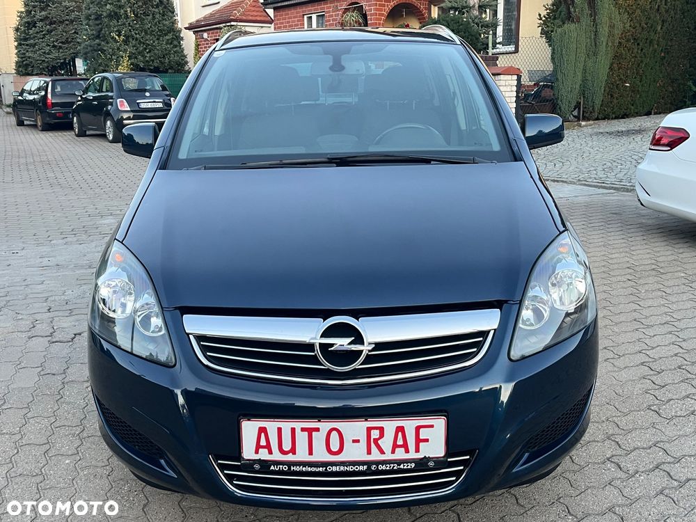 Opel Zafira - 17