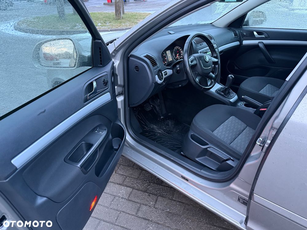 Skoda Octavia 1.4 TSI IMPULS EDITION - 14