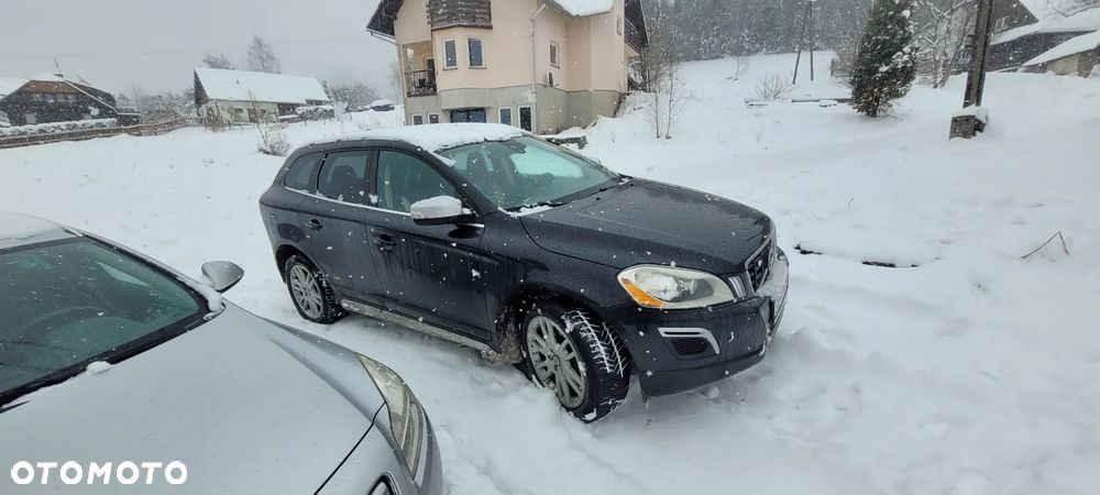 Volvo XC 60 D5 AWD Geartronic Kinetic - 21