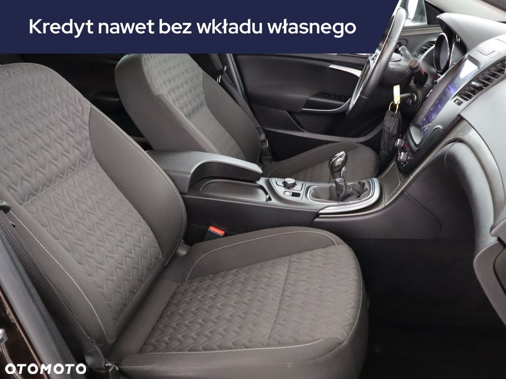 Opel Insignia - 11