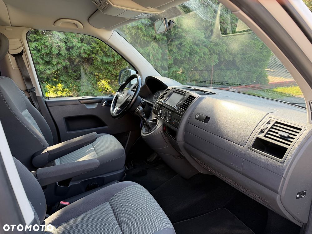 Volkswagen Caravelle L1 Comfortline - 8