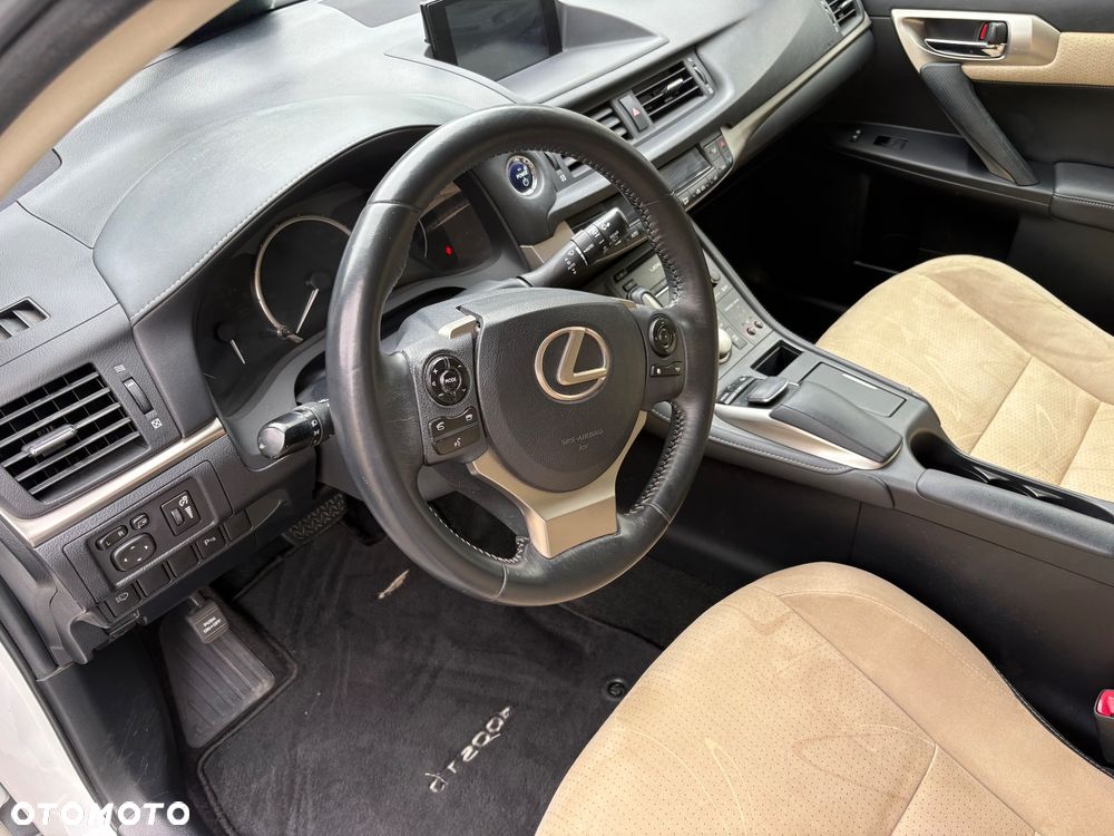 Lexus CT 200h Elegance - 8