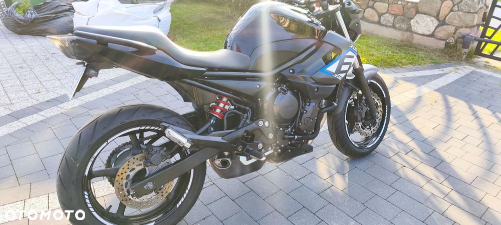 Yamaha XJ - 3