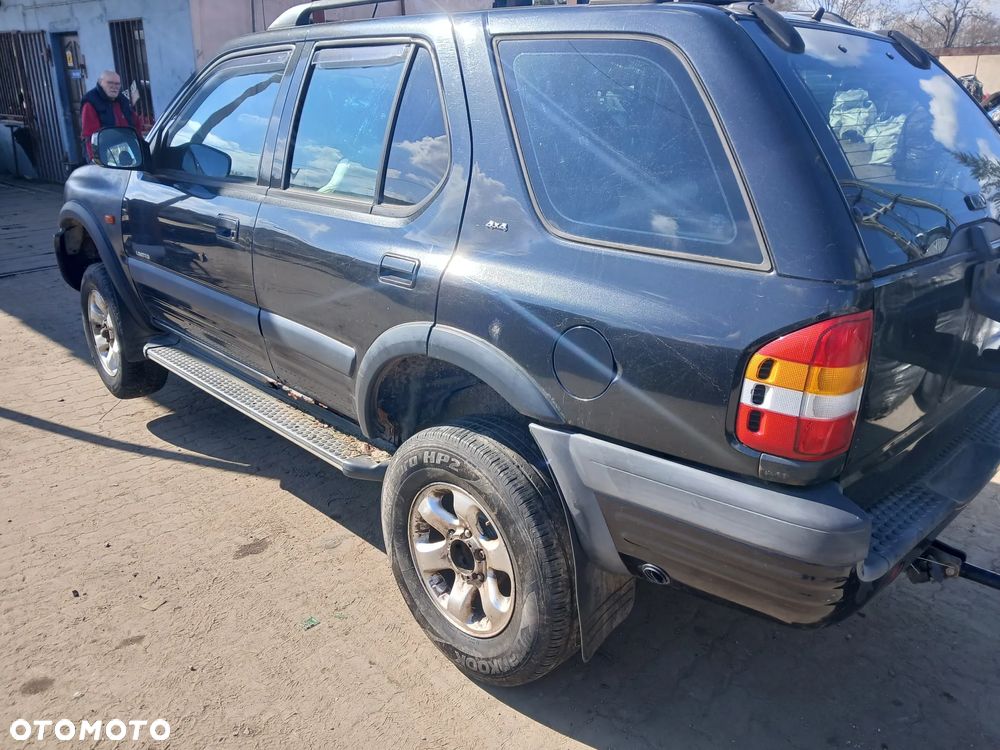 opel frontera B 83L maska zderzak lampa grill błotnik drzwi zbiornik paliwa szyba lusterko klamka - 3