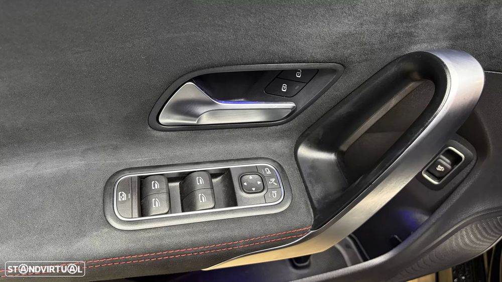 Mercedes-Benz CLA 180 - 23