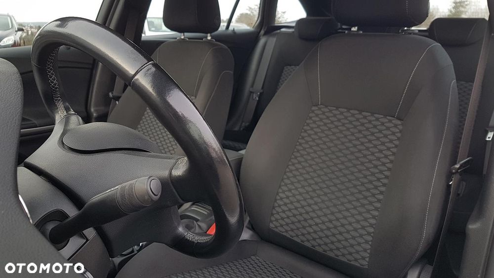 Opel Astra 1.6 CDTI Essentia - 18