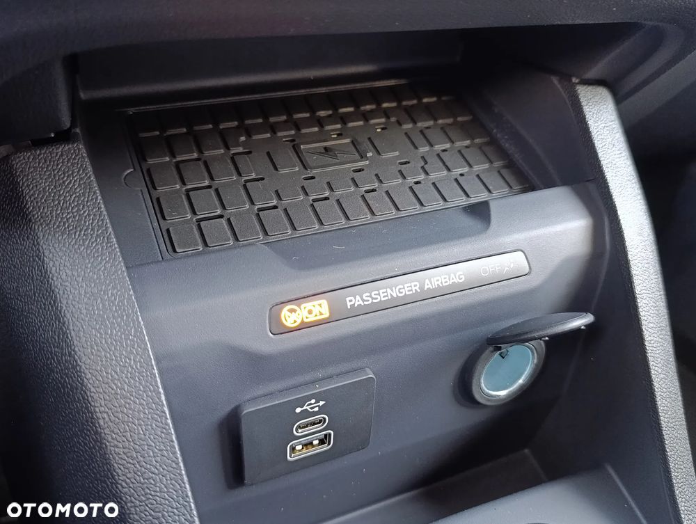 Ford Tourneo Courier 1.0 EcoBoost Active - 36