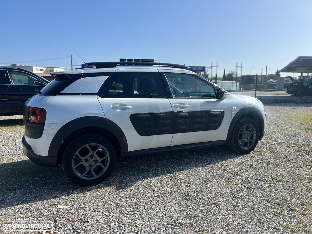 Citroën C4 Cactus 1.2 PureTech Shine Ed.Moonlight - 15