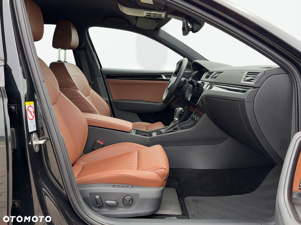 Skoda Superb 2.0 TSI 4x4 L&K DSG - 19