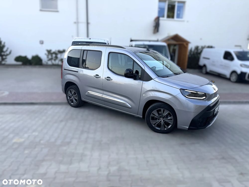 Toyota Proace City Verso 1.5 D-4D Family - 2