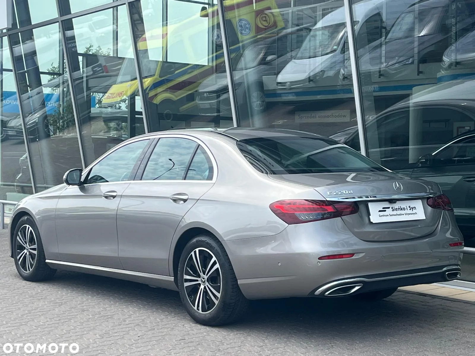 Mercedes-Benz Klasa E 220 d Avantgarde - 15