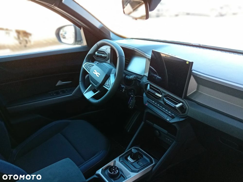 Dacia Duster 1.2 TCe Hybrid-G 150 Expression 4x4 - 12