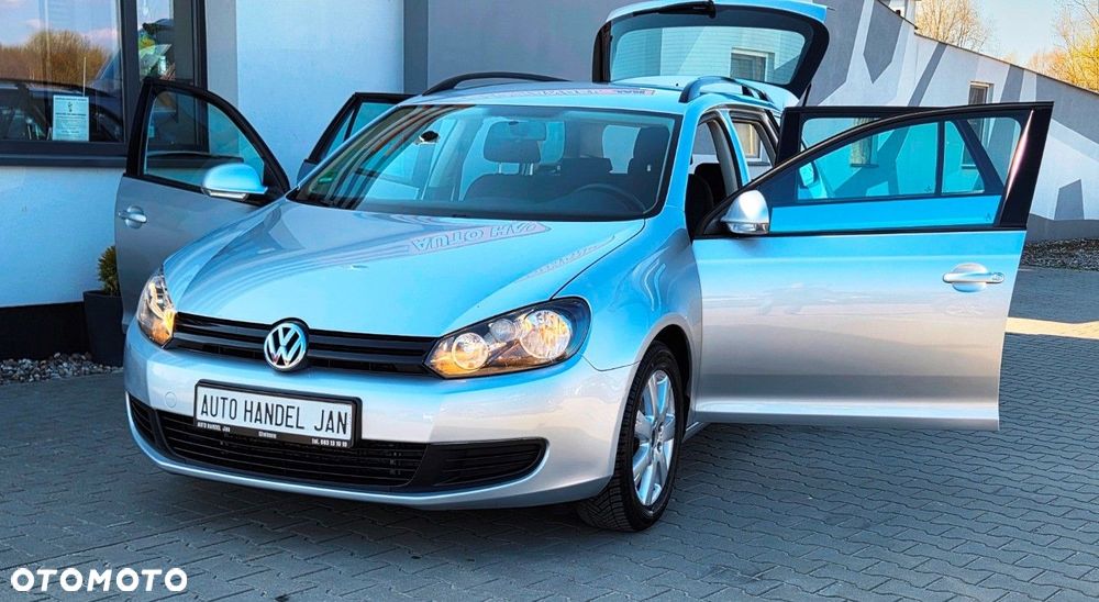 Volkswagen Golf - 6