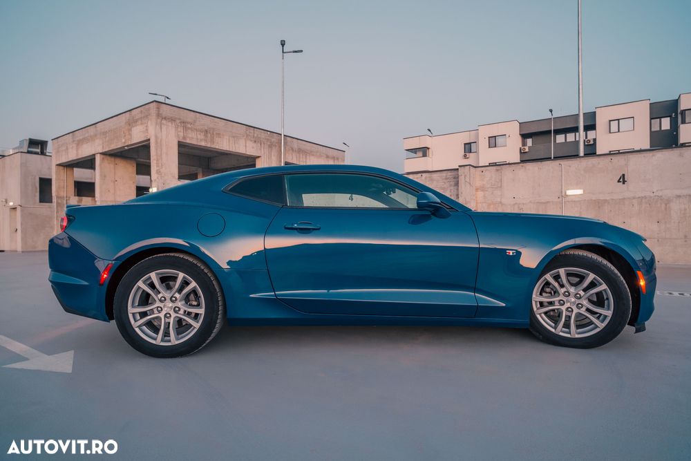 Chevrolet Camaro 2.0 Aut. - 9