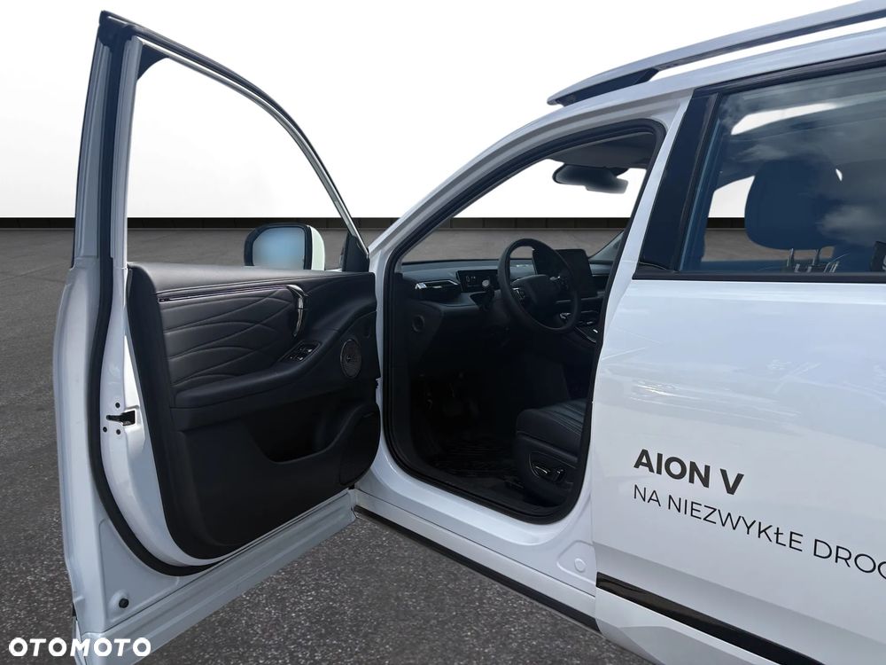 GAC AION V - 11