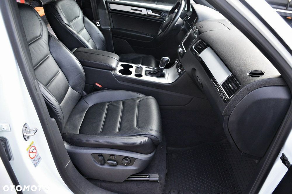 Volkswagen Touareg - 30