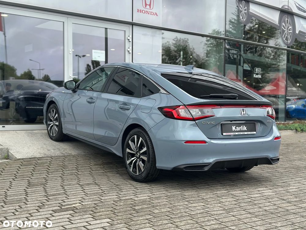 Honda Civic 2.0 i-MMD Elegance CVT - 8