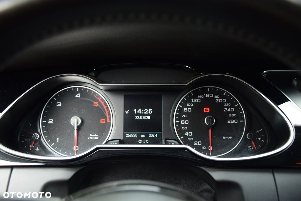 Audi A4 Avant 3.0 TDI Quattro - 13