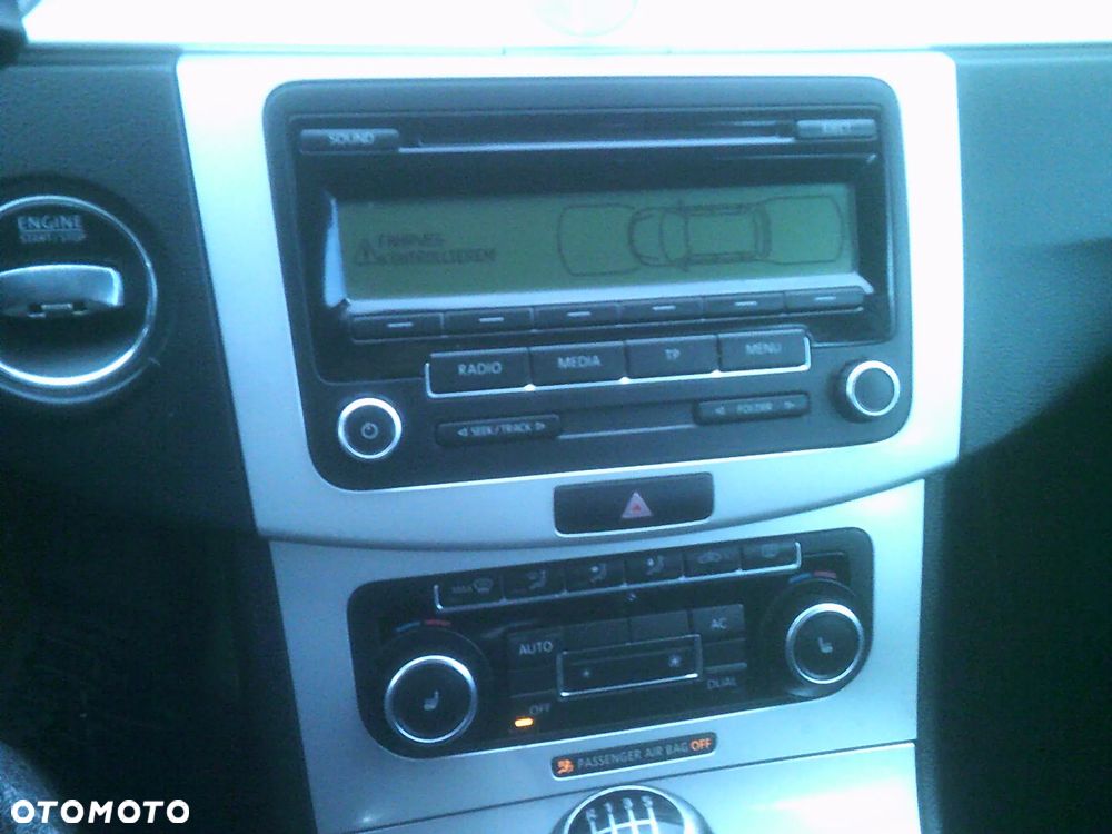 Volkswagen Passat 1.4 TSI BlueMotion Technology Comfortline - 9