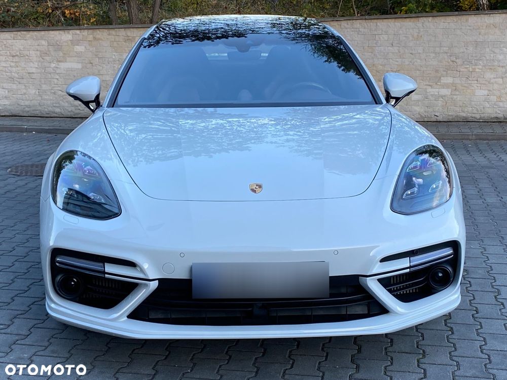 Porsche Panamera - 14
