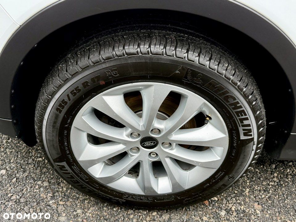 Ford Kuga 1.5 EcoBoost 2x4 Titanium - 15