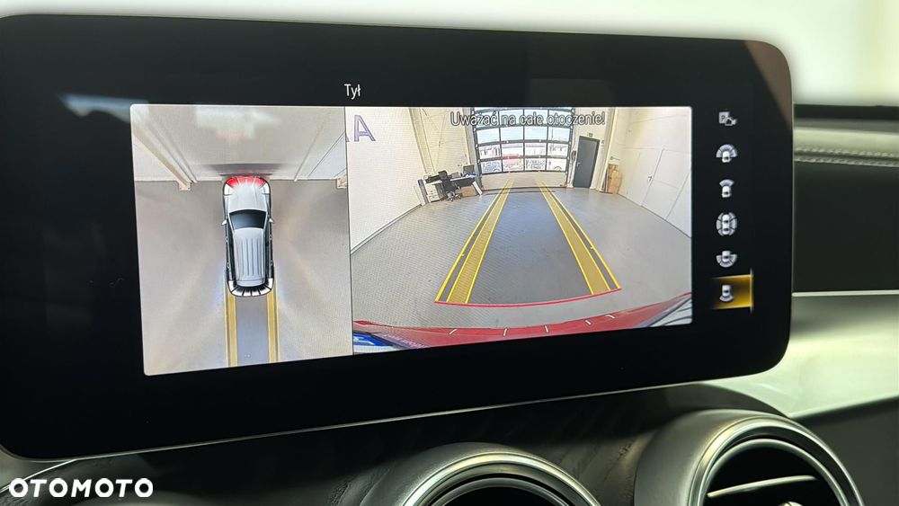 Mercedes-Benz GLC 300 d 4-Matic - 27