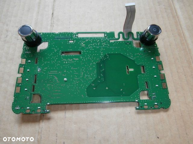 NAWIGACJA RNS-510 PANEL PRZEDNI 1T0035680C 1T0035680D 1T0035680R PŁYTA PRZEDNIA A2C53220436 COLUMBUS - 2