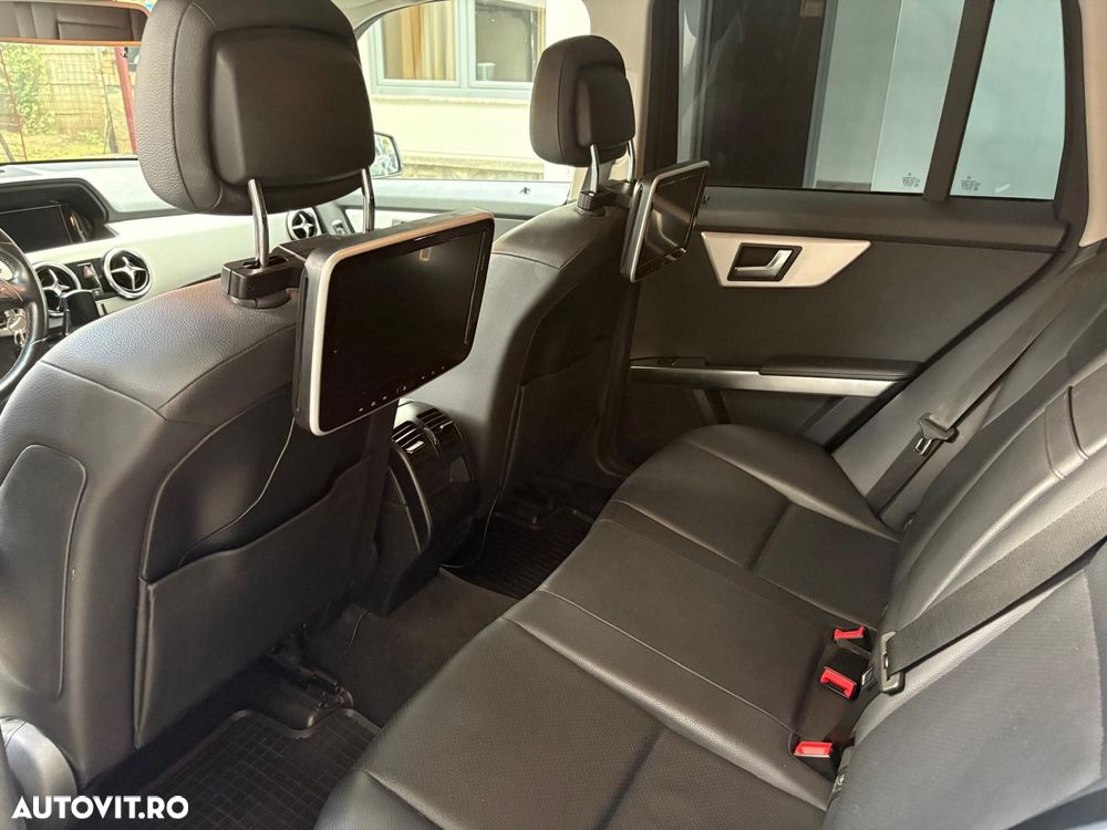 Mercedes-Benz GLK - 4