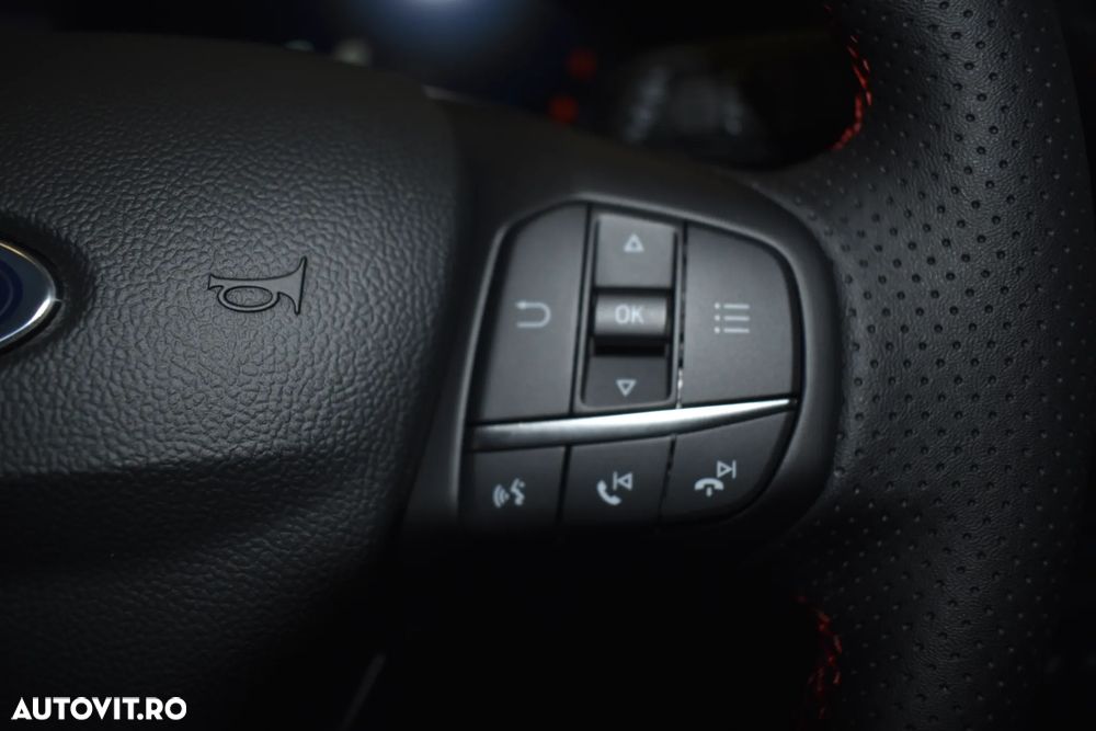 Ford Focus - 17
