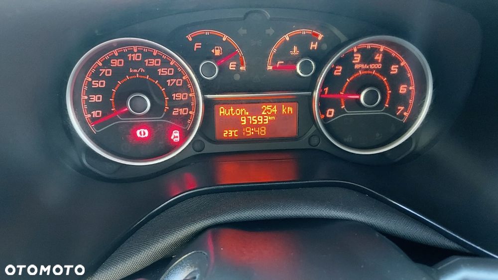 Fiat Doblo Maxi Dynamic - 17