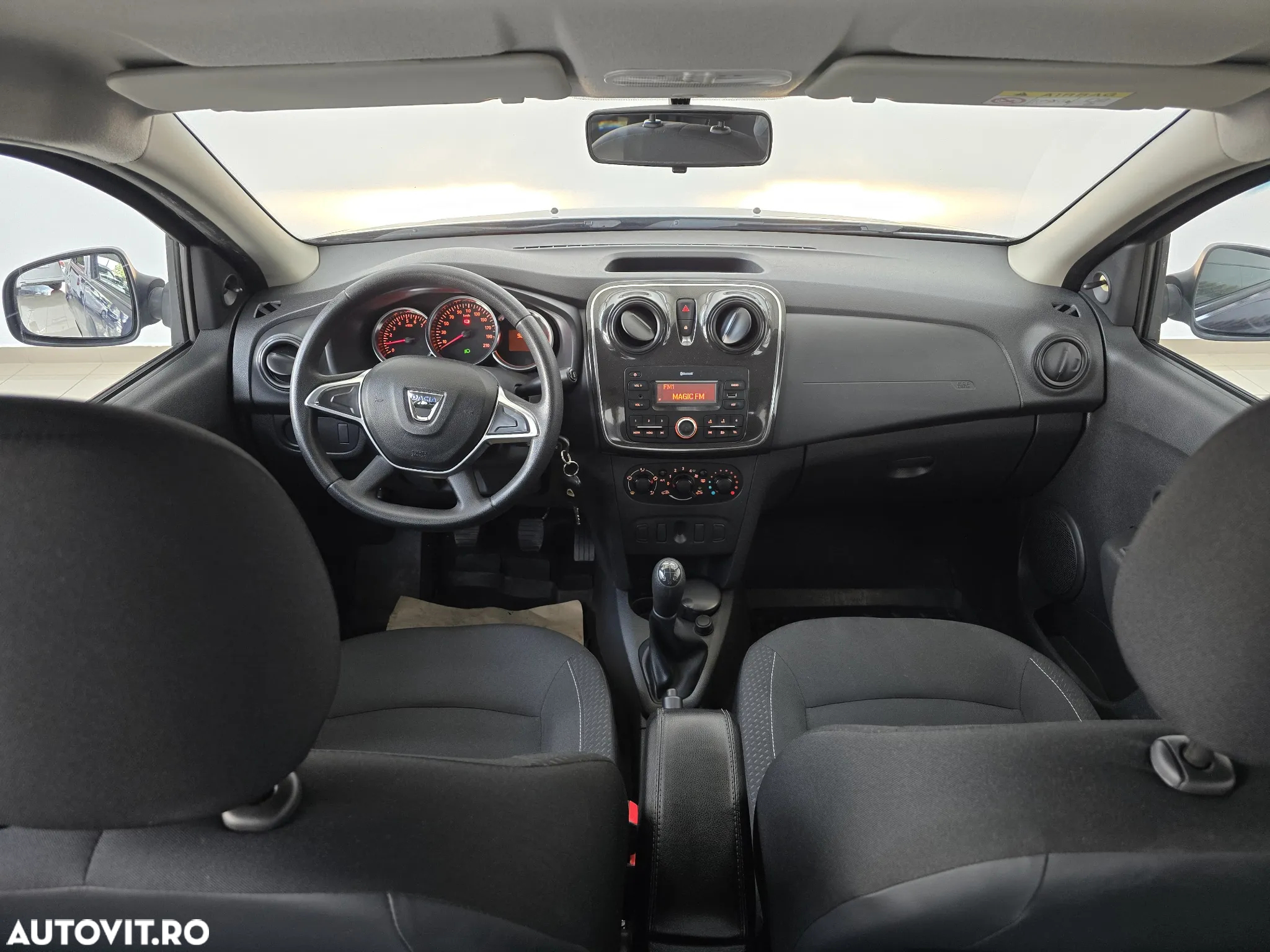 Dacia Logan - 3