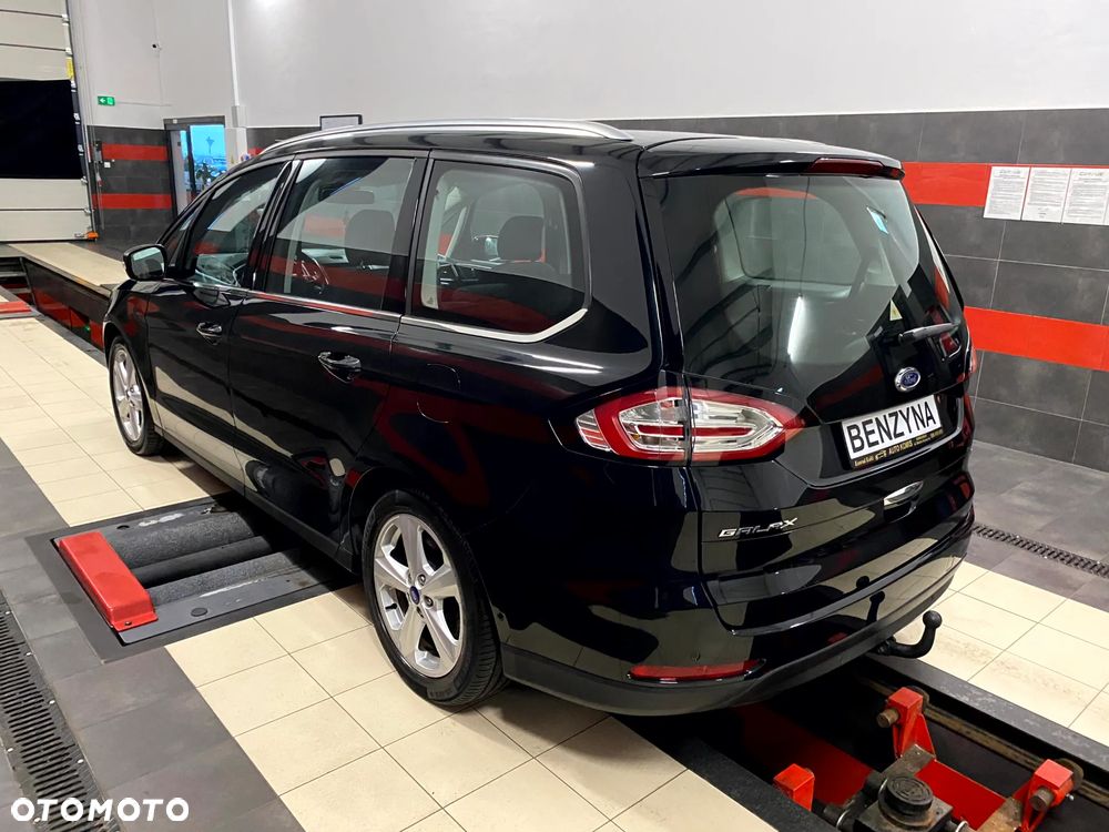 Ford Galaxy 2.0 EcoBoost Titanium - 9