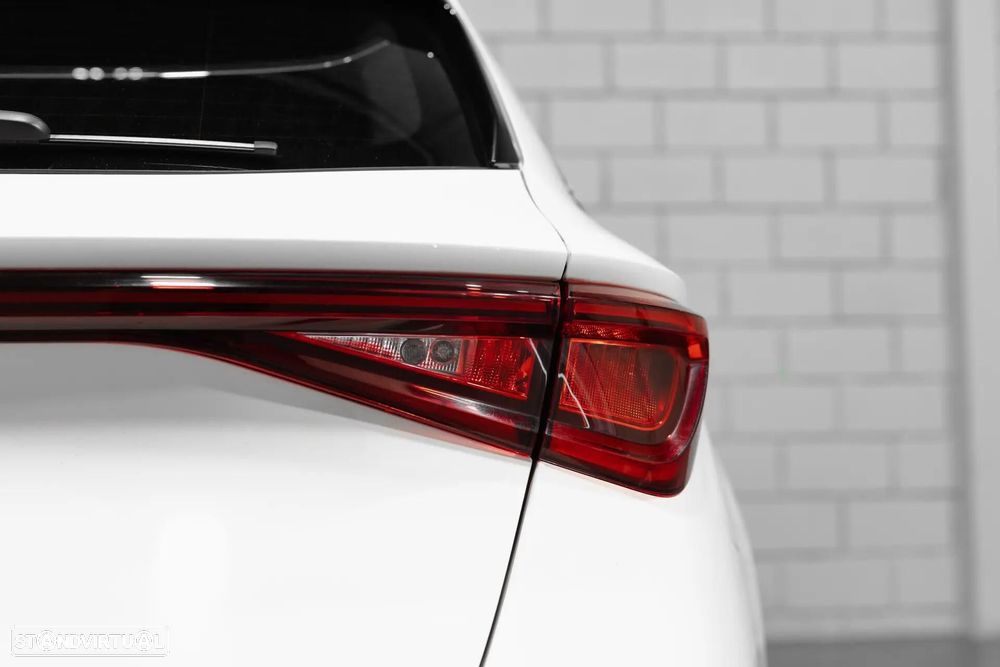 Cupra Leon ST 1.4 e-Hybrid VZ DSG - 24