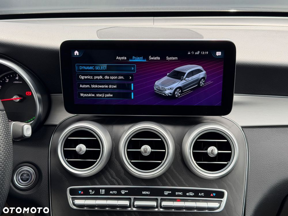 Mercedes-Benz GLC 200 4Matic 9G-TRONIC AMG Line - 27