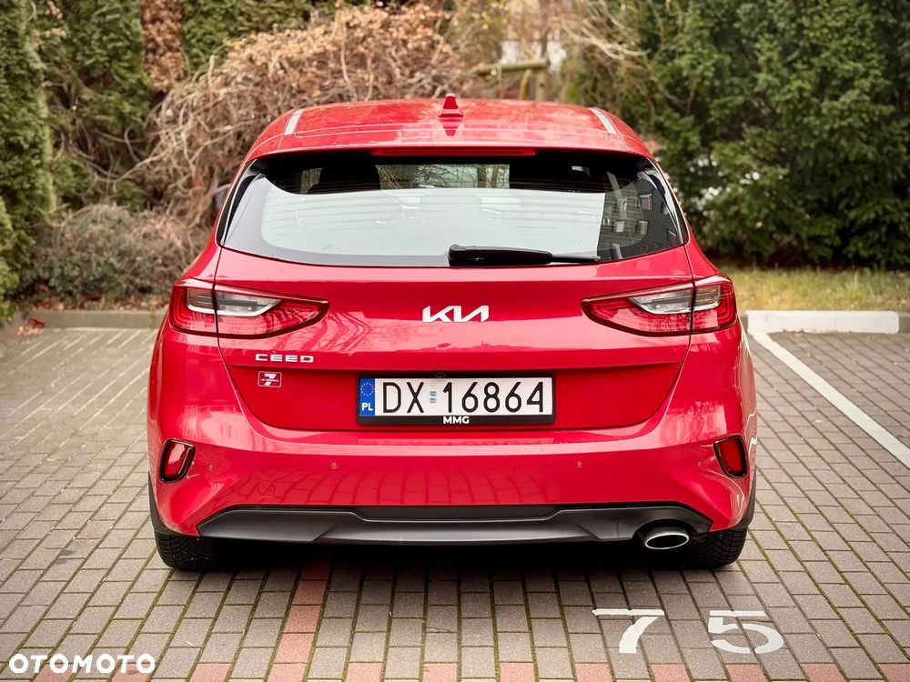 Kia Ceed 1.5 T-GDI M - 8