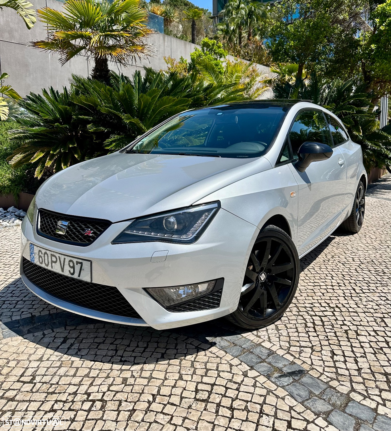 SEAT Ibiza SC 1.6 TDi FR - 3