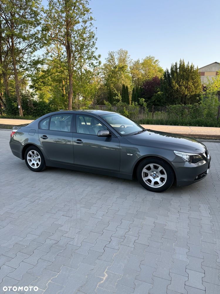 BMW Seria 5 520d - 8