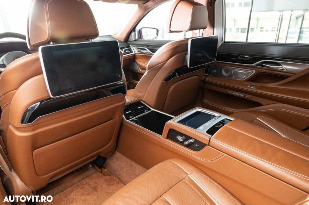 BMW M7 M760Li xDrive V12 Excellence - 25
