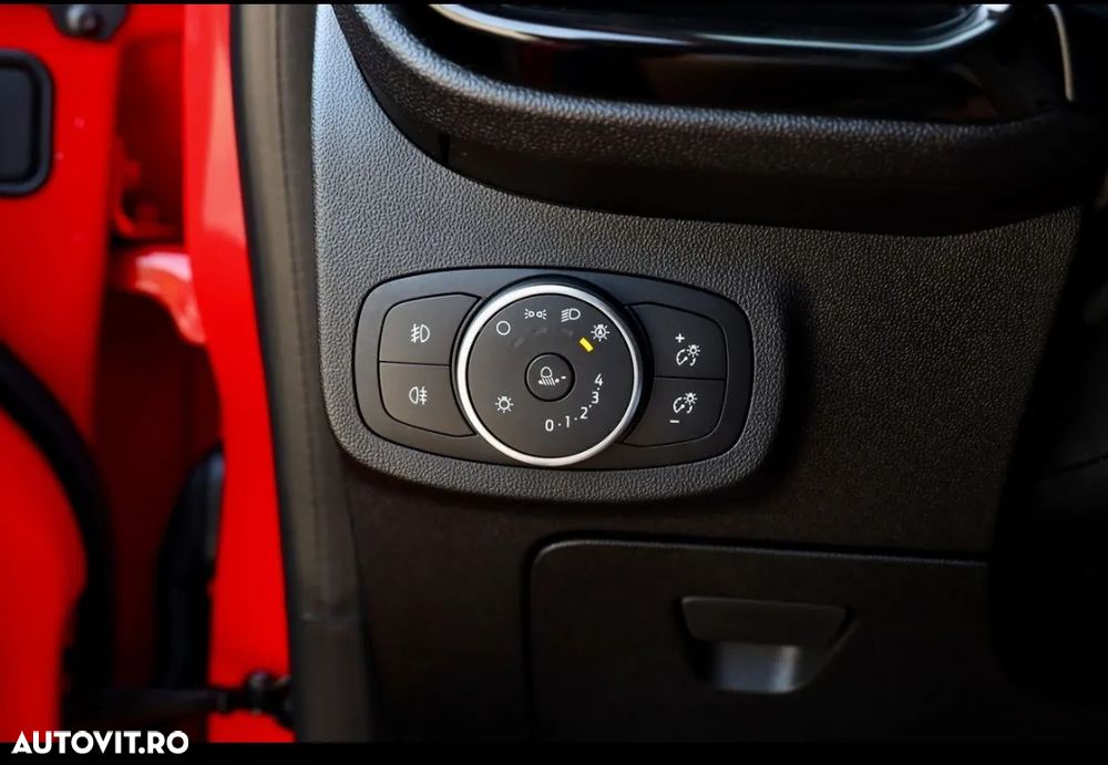 Ford Fiesta 1.1 S&S COOL&CONNECT - 16