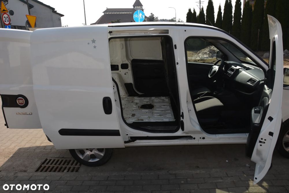 Fiat Doblo - 11