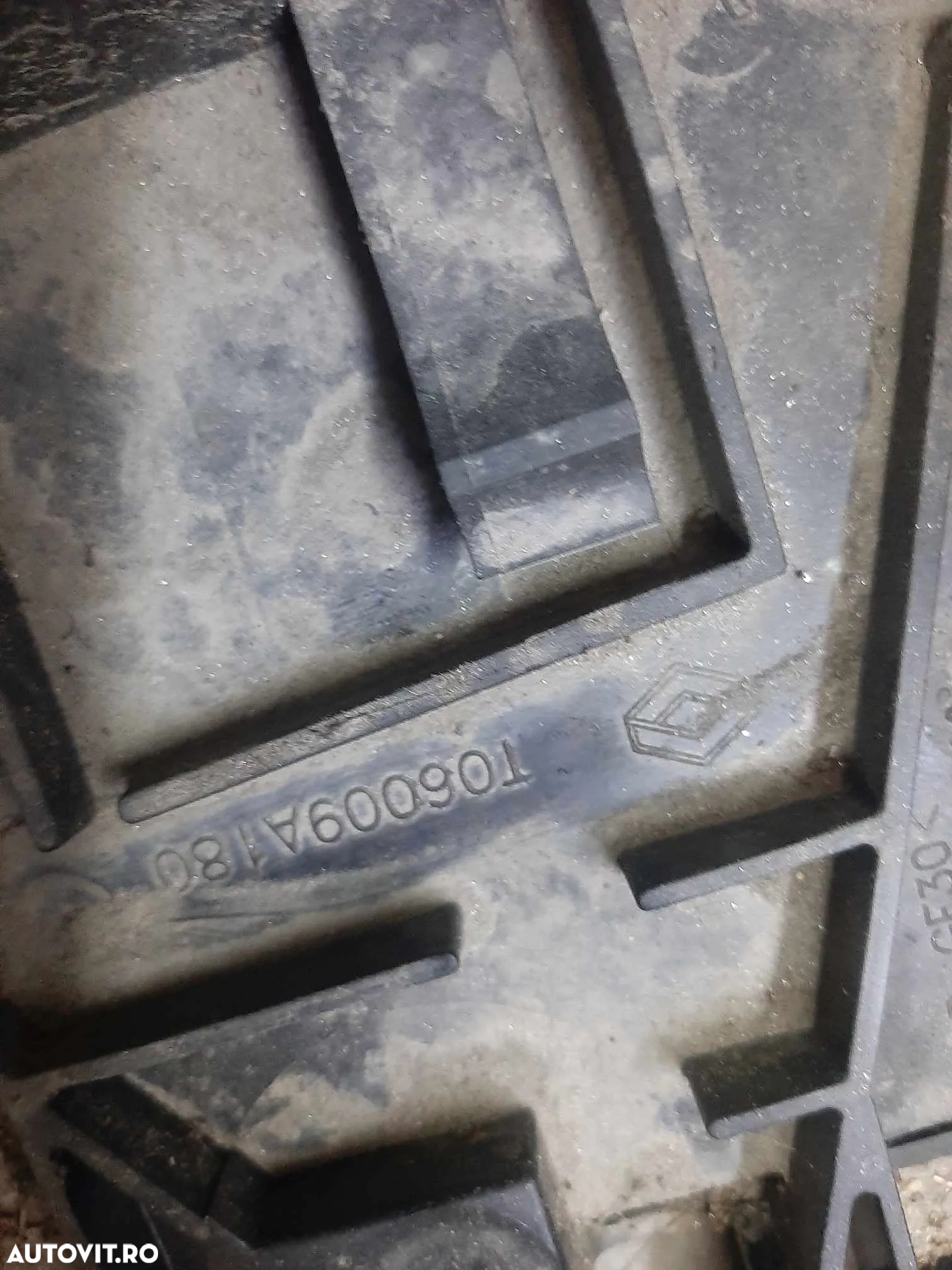 suport baterie 1.5 dci renault  scenic 3  t06009a180 - 2