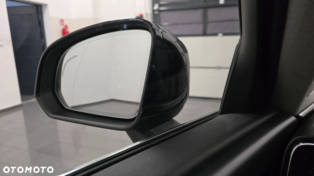 Volvo XC 40 D4 AWD Inscription - 22