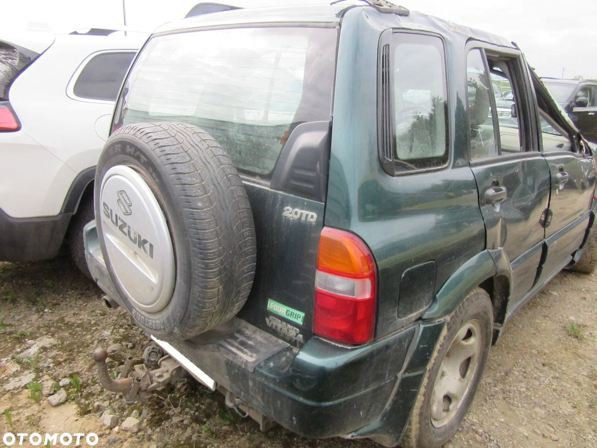 Suzuki Grand Vitara 2002 2.0D SILNIK RHZ Wszystkie części - 4