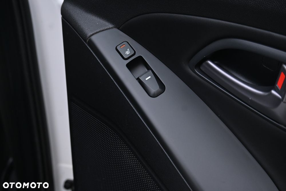 Hyundai ix35 2.0 CRDi 4WD Premium - 23