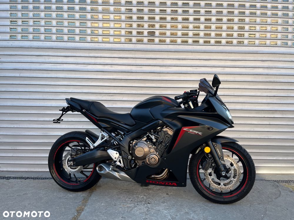 Honda CBR - 4