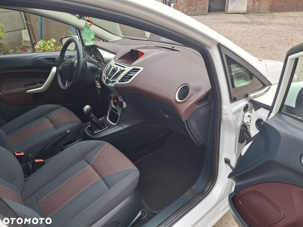 Ford Fiesta 1.25 Titanium - 16