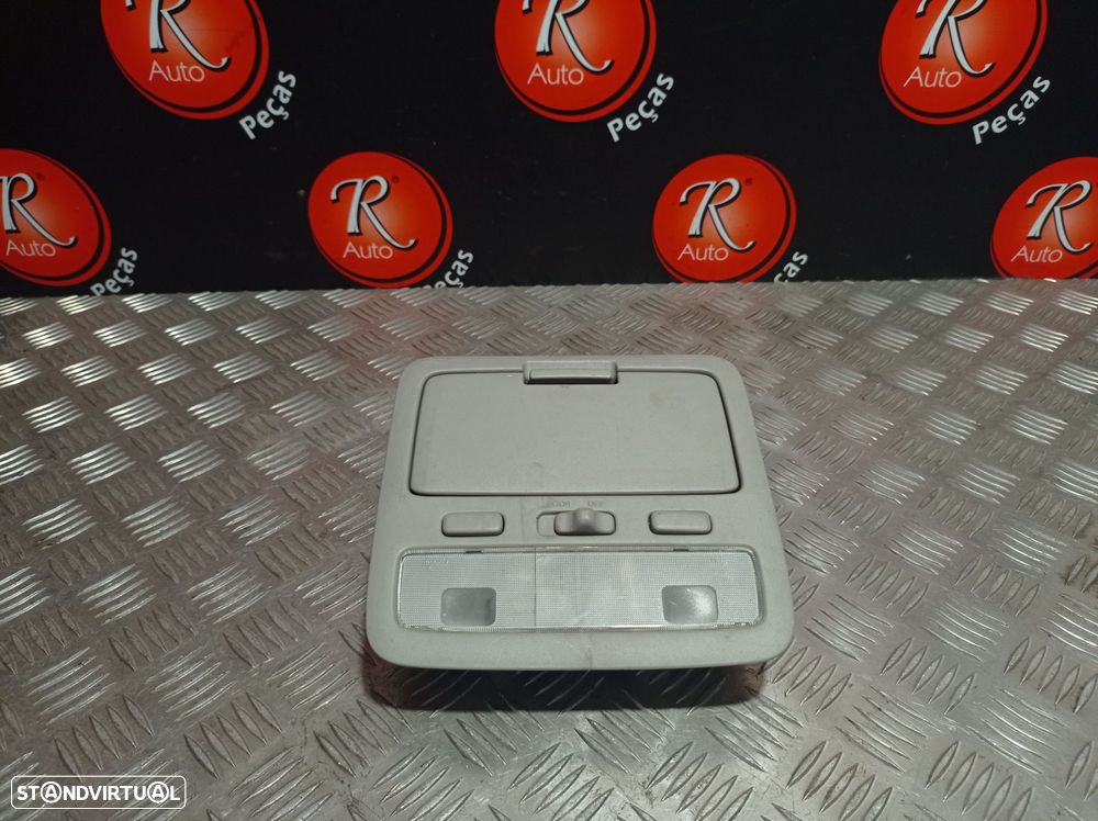 Plafonier Toyota Corolla Verso (_E12_) - 1