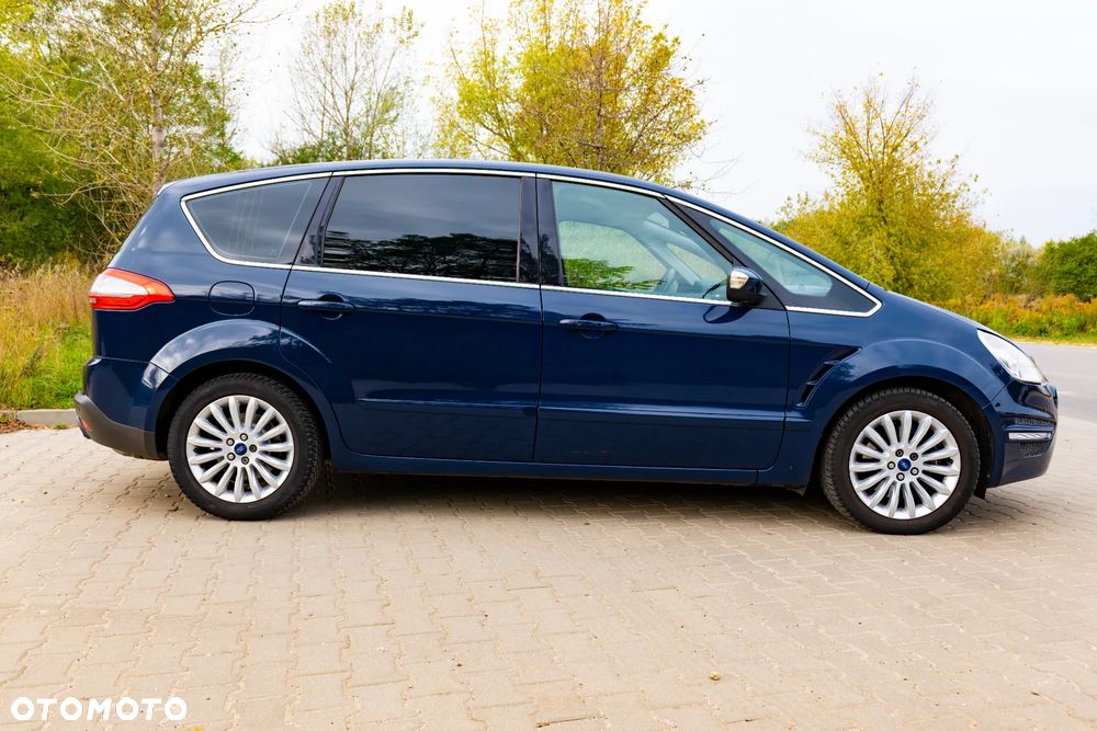 Ford S-Max - 8
