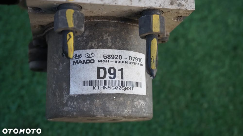 Hyundai Tucson III 1.7 CRDI pompa ABS 58920-D7910 - 2