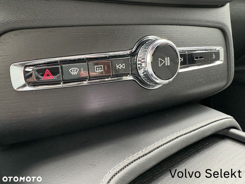 Volvo XC 90 - 15